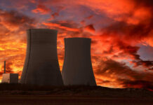 Nuclear power plant cooling towers