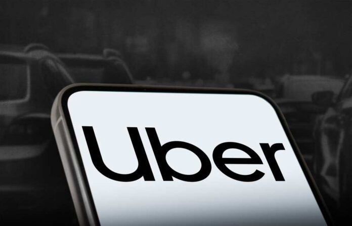 New,York,,Usa,-,May,09,,2025:,Uber,Transportation,And Sign showing Lyft and Uber pickup location.